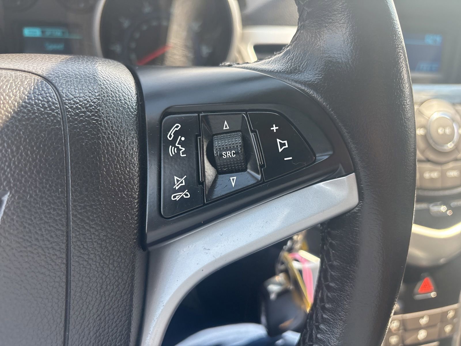 Used 2014 Chevrolet Cruze LT FWD image 23