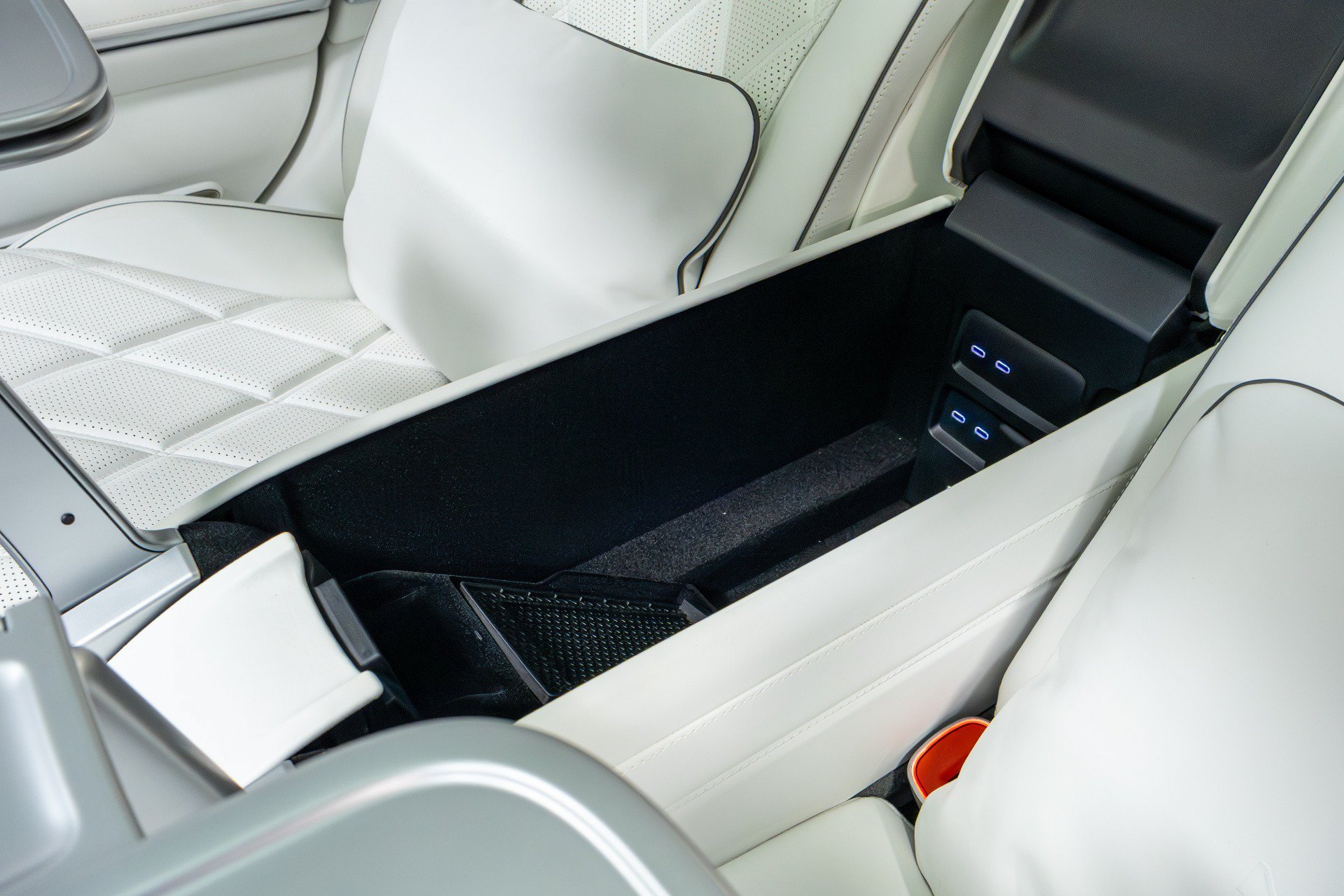 Used 2023 Mercedes-Benz Maybach S 680 4MATIC image 35