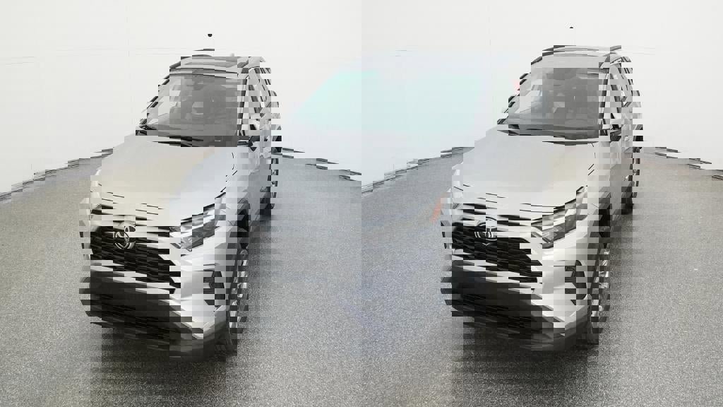 New 2025 Toyota RAV4 XLE image 16