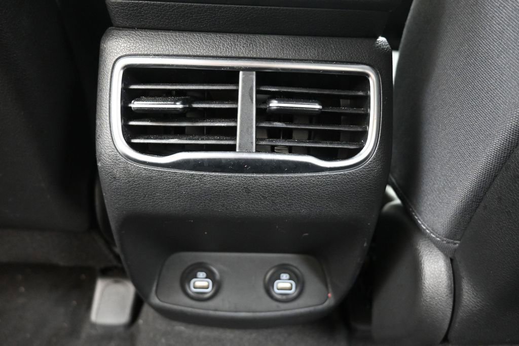 Certified 2023 Hyundai Santa Fe SEL AWD/4WD image 17