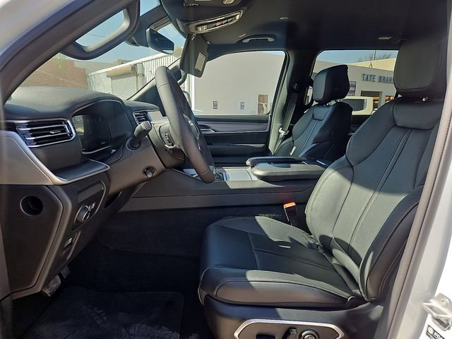 New 2026 Jeep Grand Wagoneer image 15
