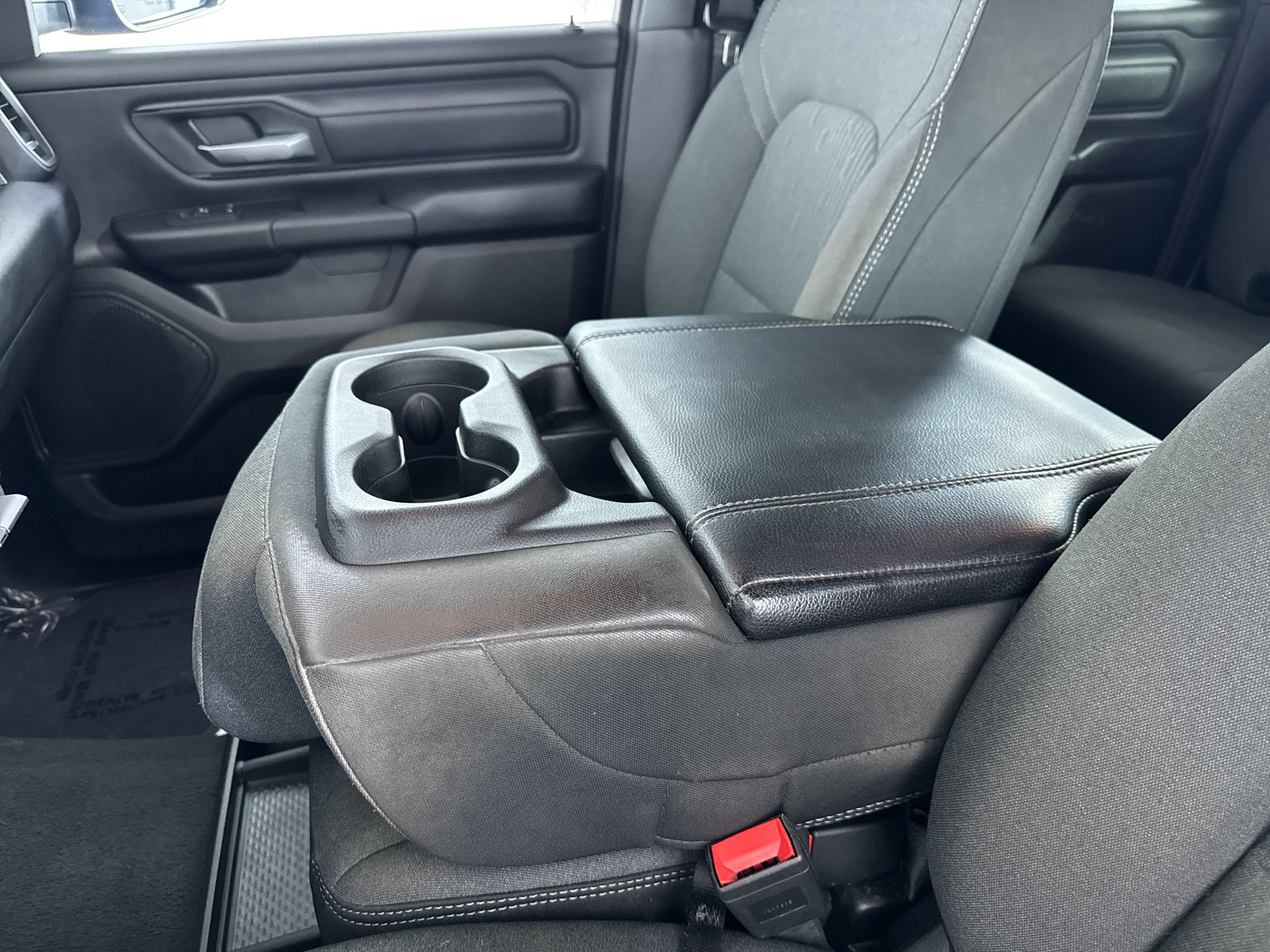Used 2024 RAM 1500 Tradesman w/ Night Edition AWD/4WD image 9