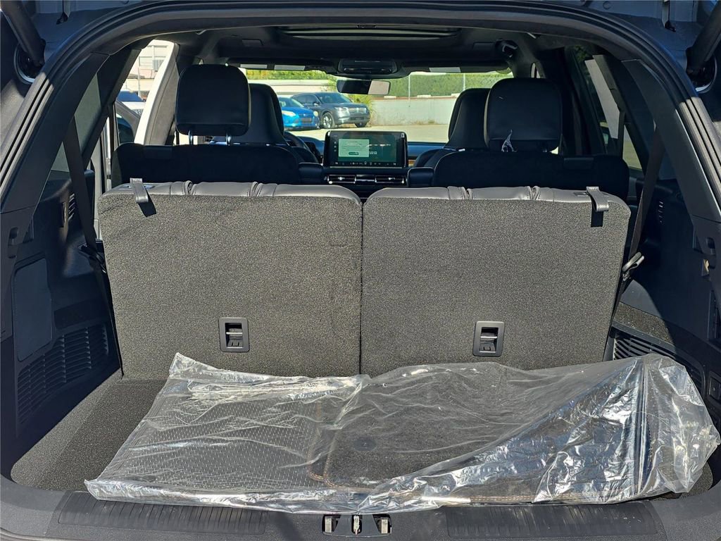 New 2026 Lincoln Aviator Black Label w/ Black Label Special Edition image 26