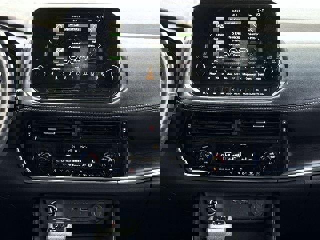 Used 2021 Nissan Rogue Platinum image 16