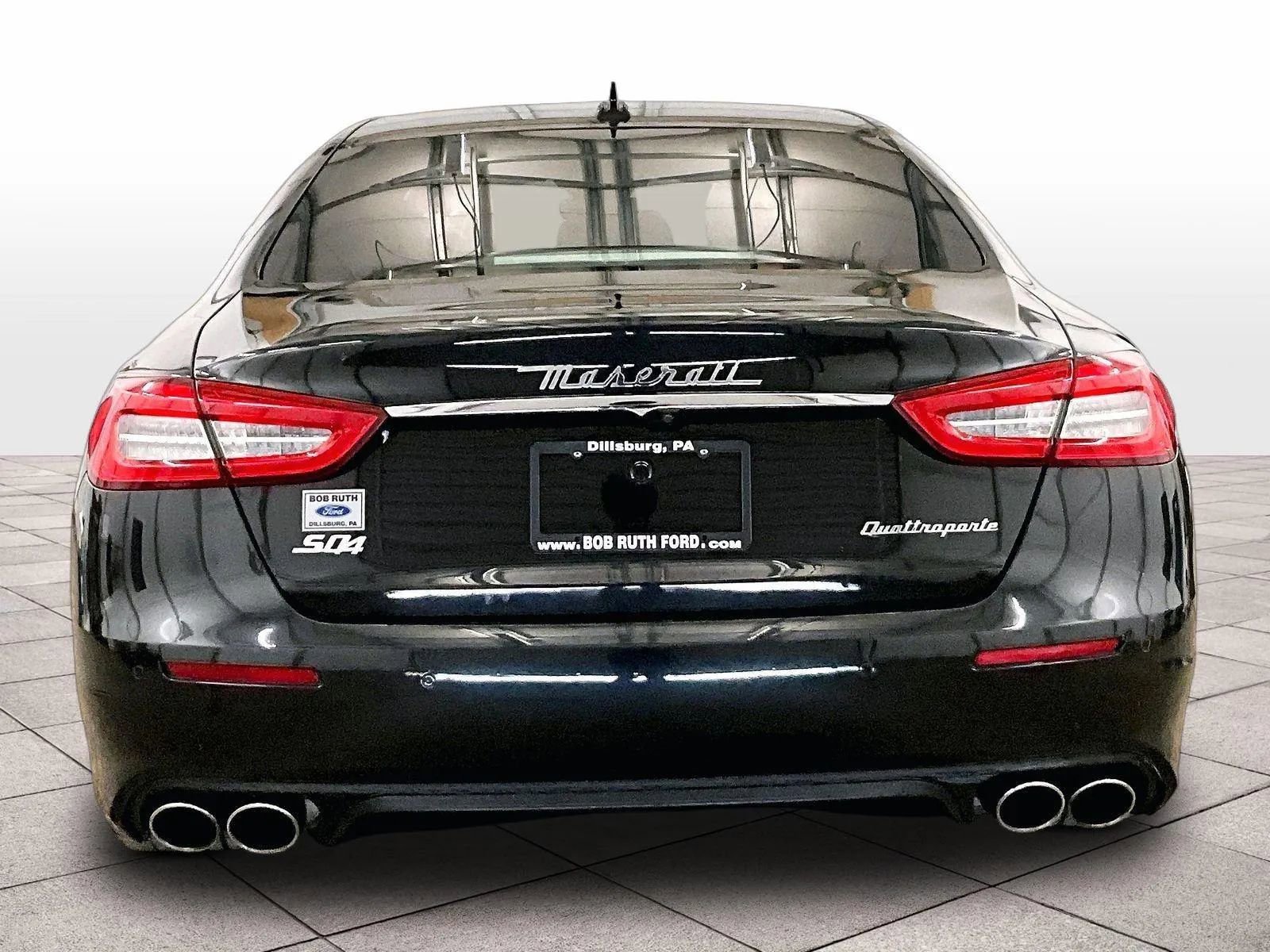 Used 2018 Maserati Quattroporte S Q4 AWD/4WD image 4