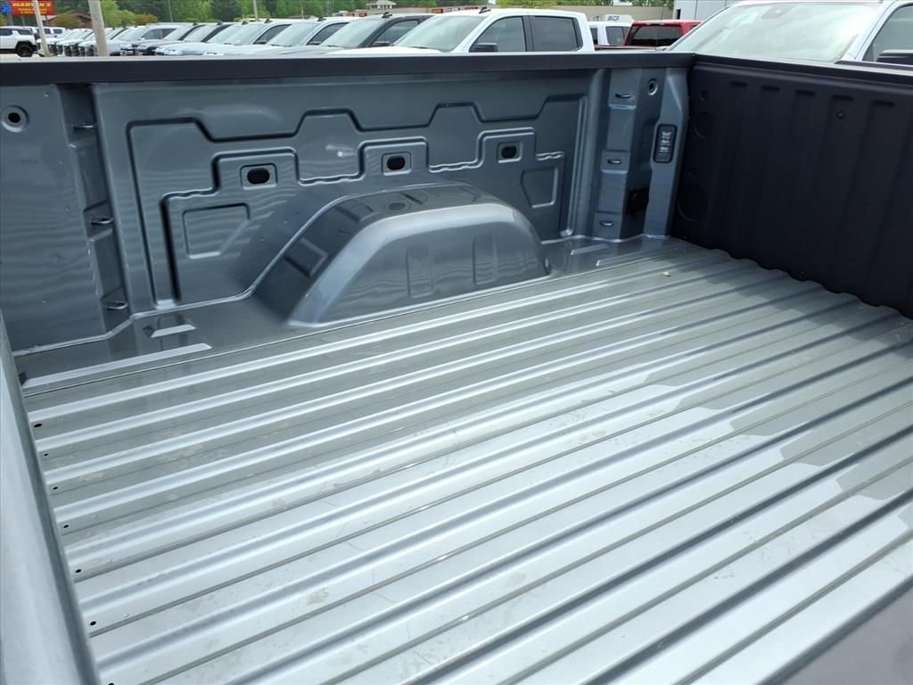 New 2026 GMC Sierra 1500 Elevation image 16