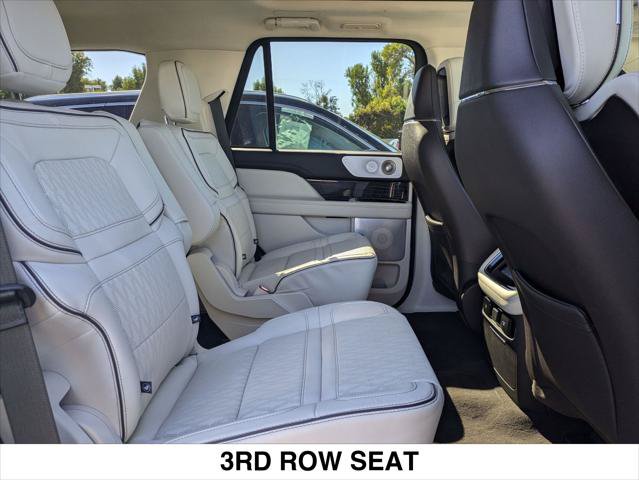 Used 2024 Lincoln Navigator Black Label AWD/4WD image 29