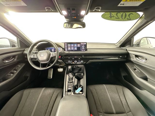 Used 2024 Honda Accord Sport image 3