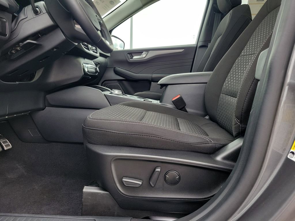 Certified 2023 Ford Escape Active w/ Tech Pack #2 AWD/4WD image 19