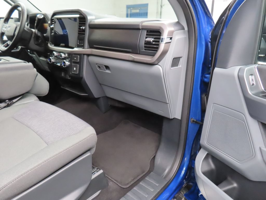 Used 2025 Ford F150 XLT w/ Equipment Group 301A Standard AWD/4WD image 33