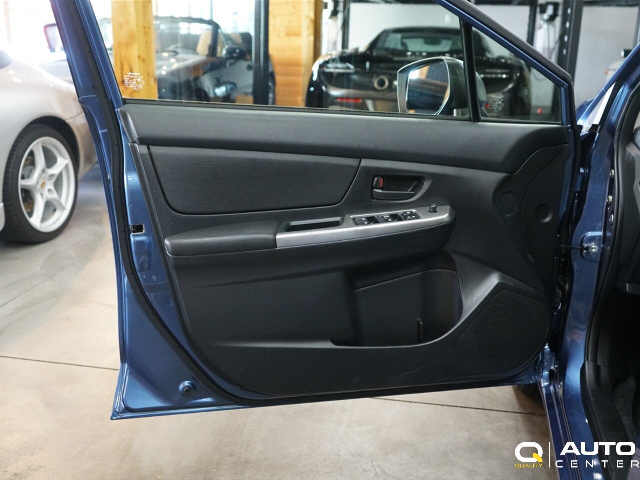 Used 2015 Subaru Impreza 2.0i AWD/4WD image 10