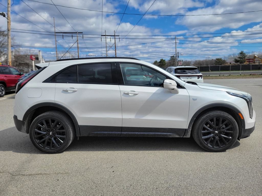 Used 2023 Cadillac XT4 Sport image 6