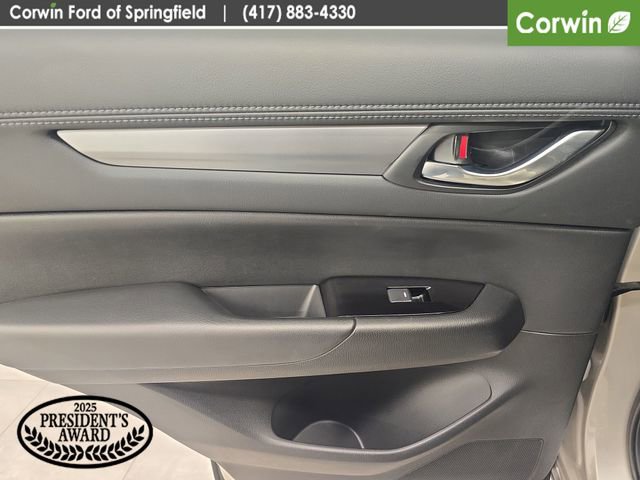 Used 2025 MAZDA CX-5 AWD 2.5 S w/ Preferred Package image 18