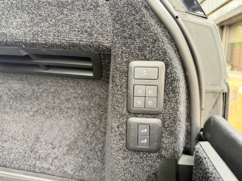 Used 2020 Land Rover Range Rover Autobiography AWD/4WD image 38
