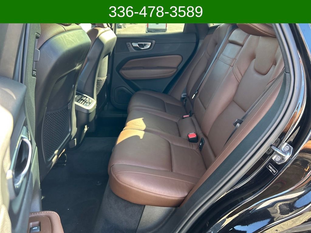 Used 2020 Volvo XC60 T5 Inscription image 25