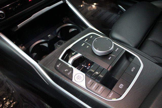 Used 2024 BMW 430i Convertible RWD image 18