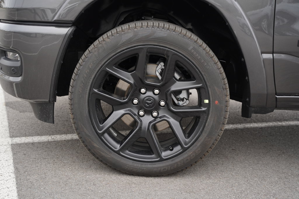 New 2026 RAM 1500 Laramie w/ Night Edition AWD/4WD image 9