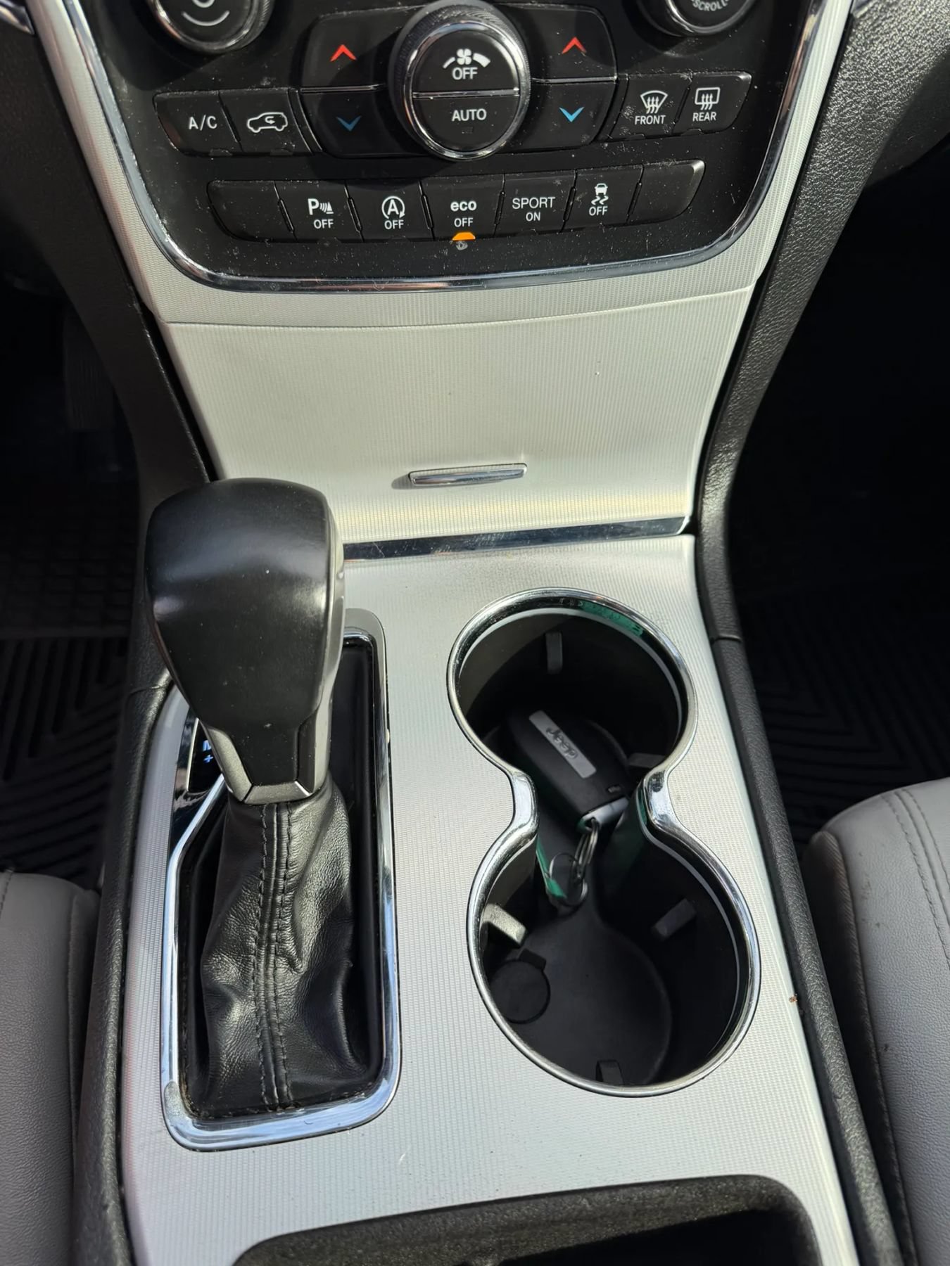 Used 2018 Jeep Grand Cherokee Limited RWD image 27