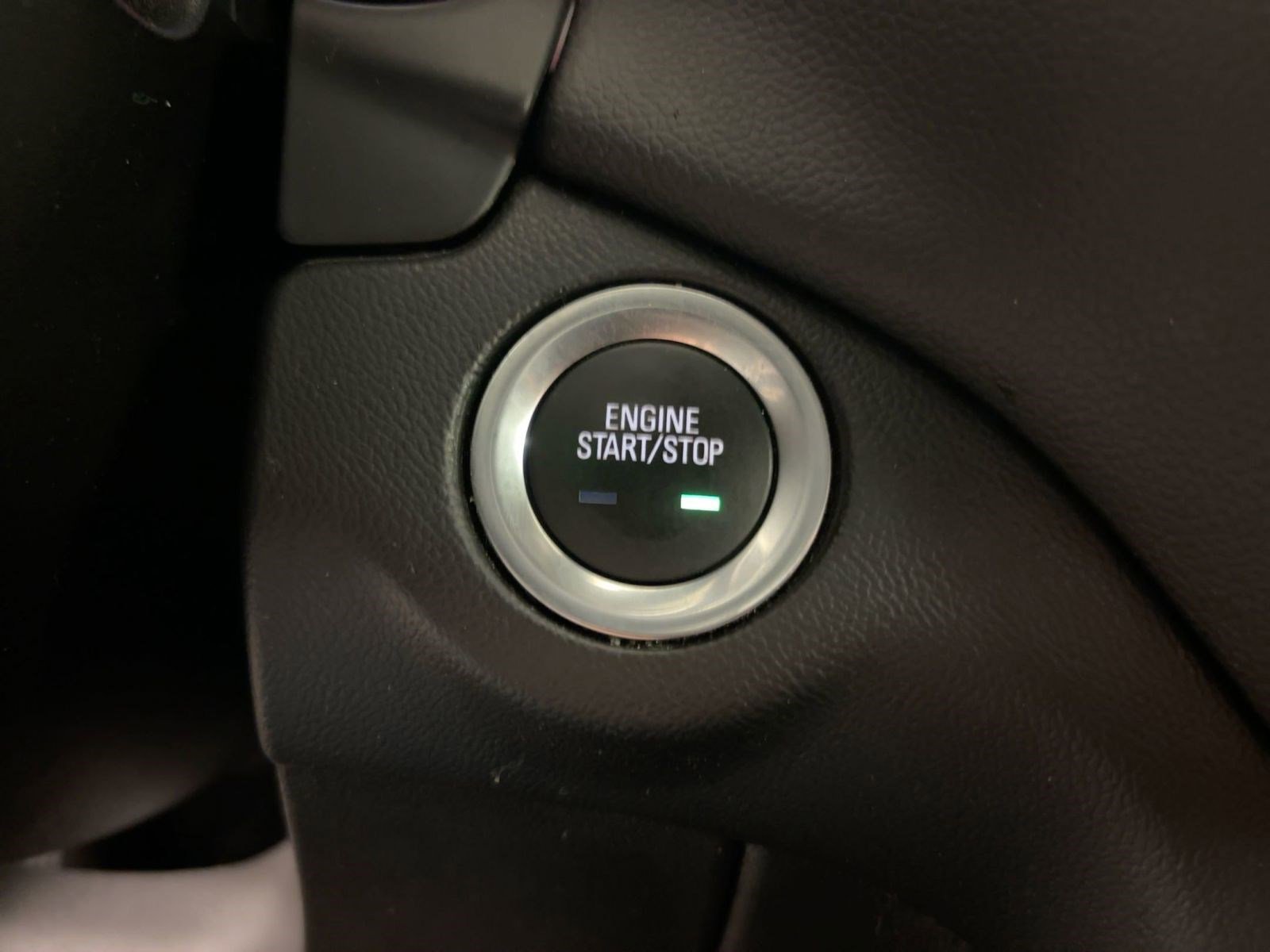 Used 2021 Chevrolet Equinox LT image 27