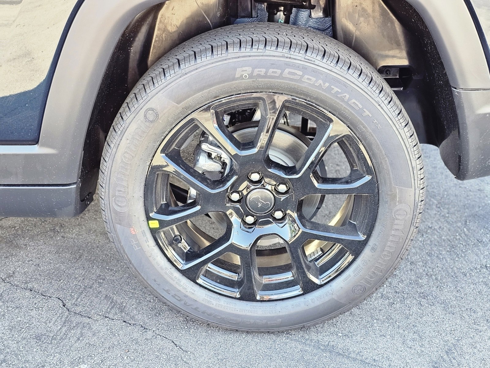 New 2026 Jeep Compass Latitude image 9