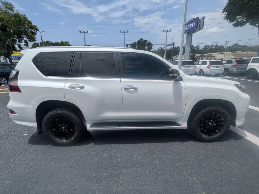 Used 2022 Lexus GX 460 Premium AWD/4WD image 7