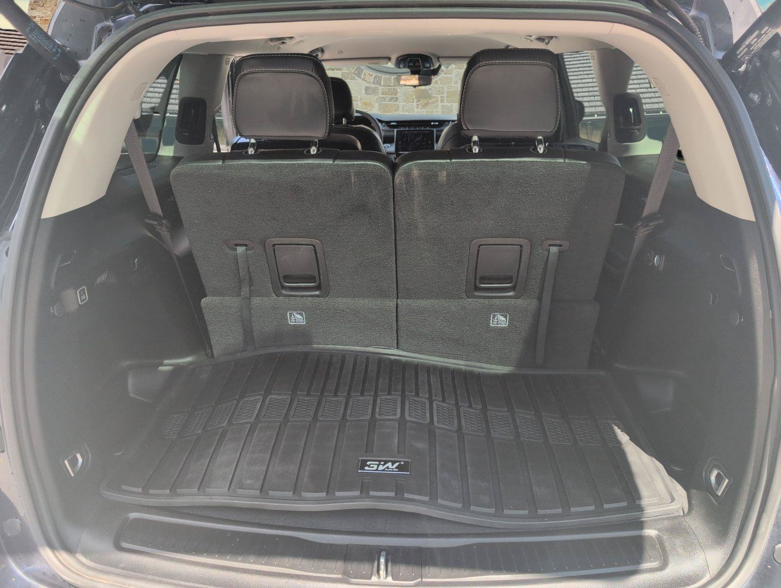 Used 2023 Jeep Grand Cherokee L Limited RWD image 20