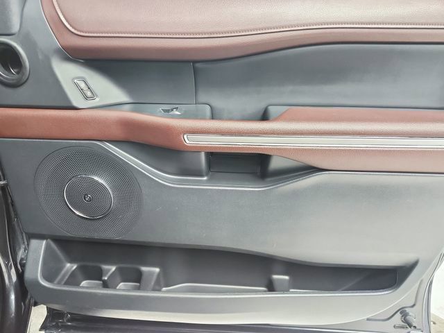 Used 2023 Ford Expedition Max Limited image 46