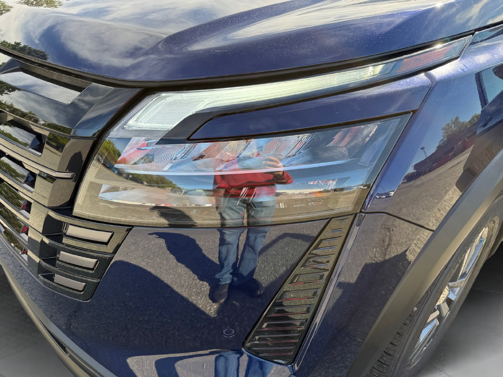 New 2026 Nissan Pathfinder SV w/ Cargo Package AWD/4WD image 22