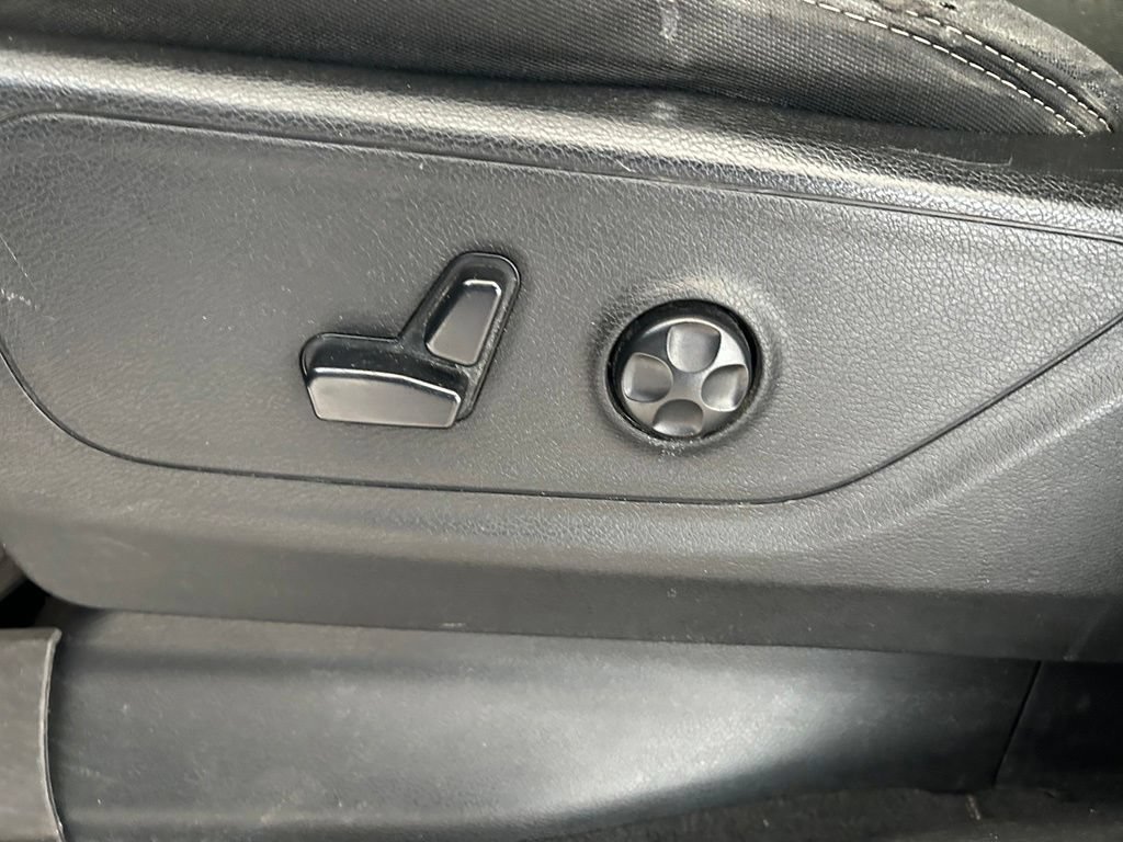 Used 2019 RAM 1500 Big Horn RWD image 39