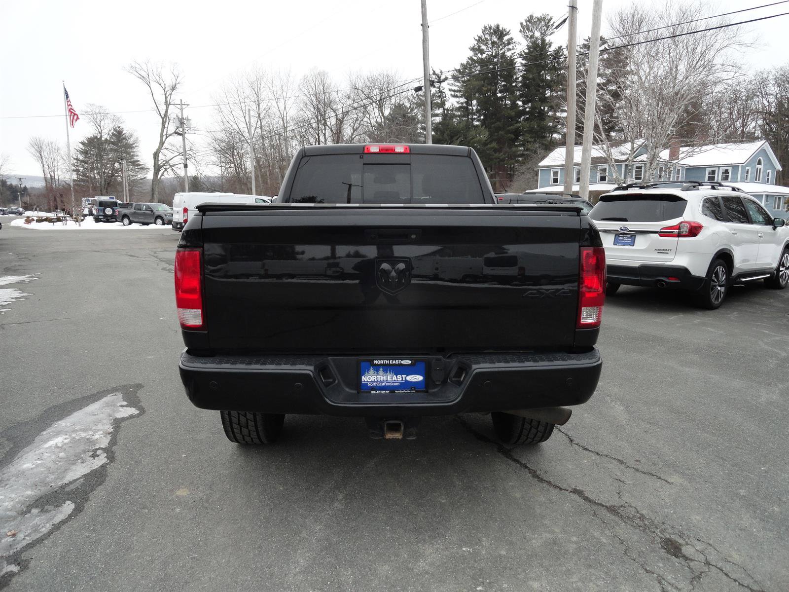 Used 2017 RAM 3500 Big Horn w/ Sport Appearance Group image 6