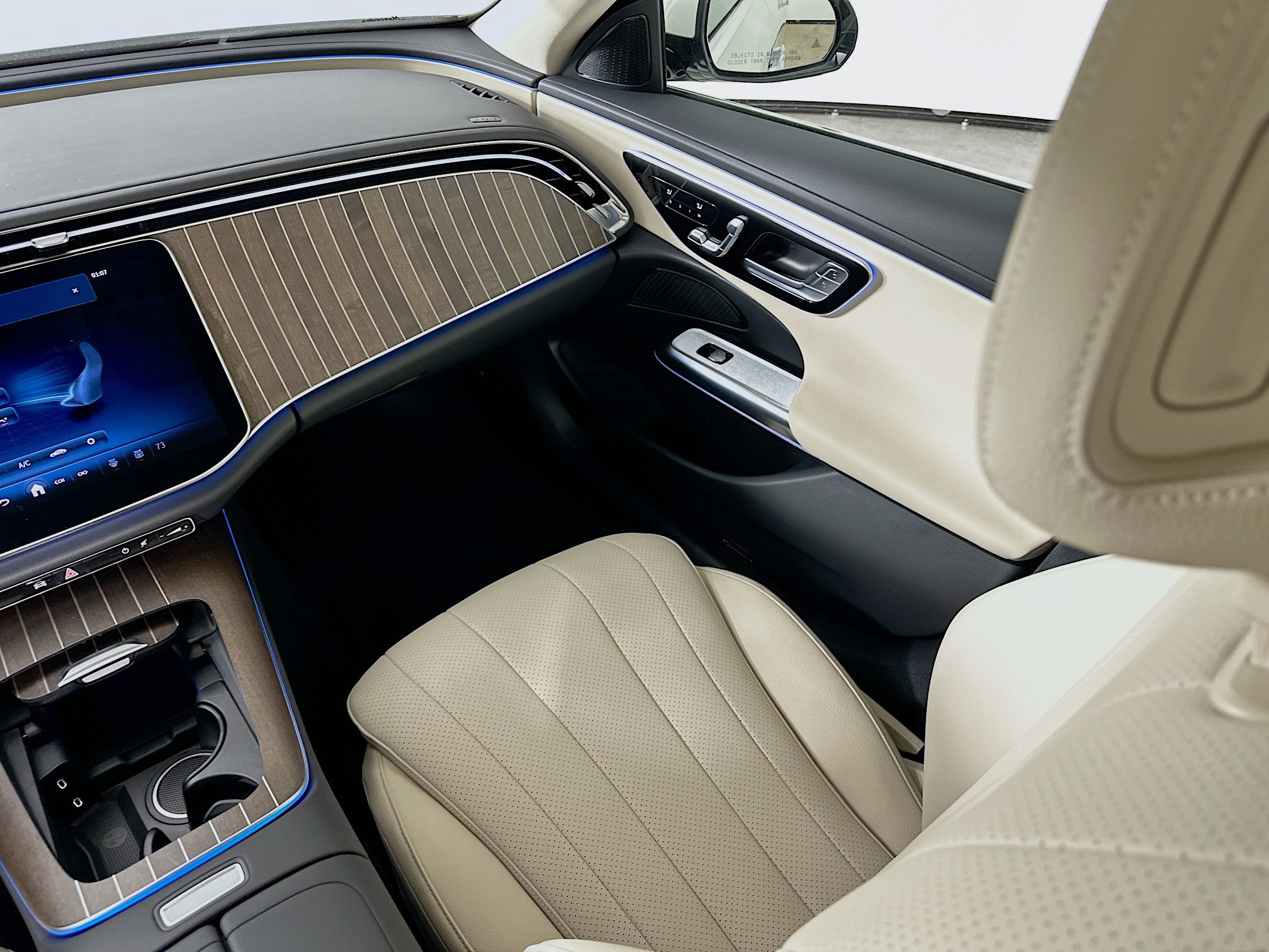 Certified 2025 Mercedes-Benz E 350 4MATIC Sedan image 30