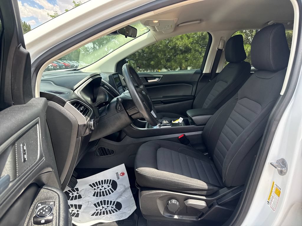 Certified 2023 Ford Edge SE w/ Black Appearance Package AWD/4WD image 13