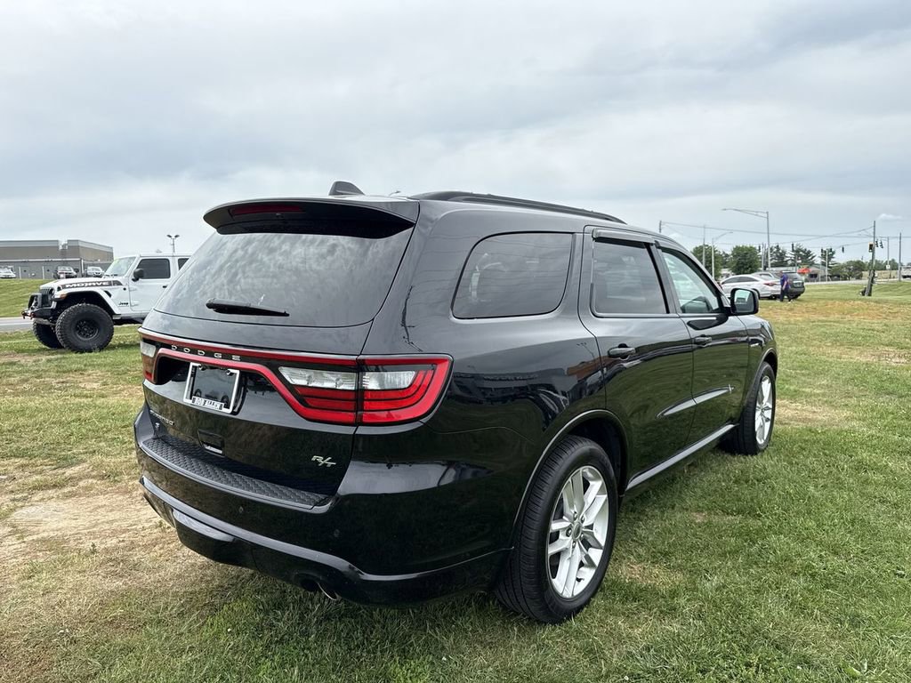 Used 2024 Dodge Durango R/T AWD/4WD image 13