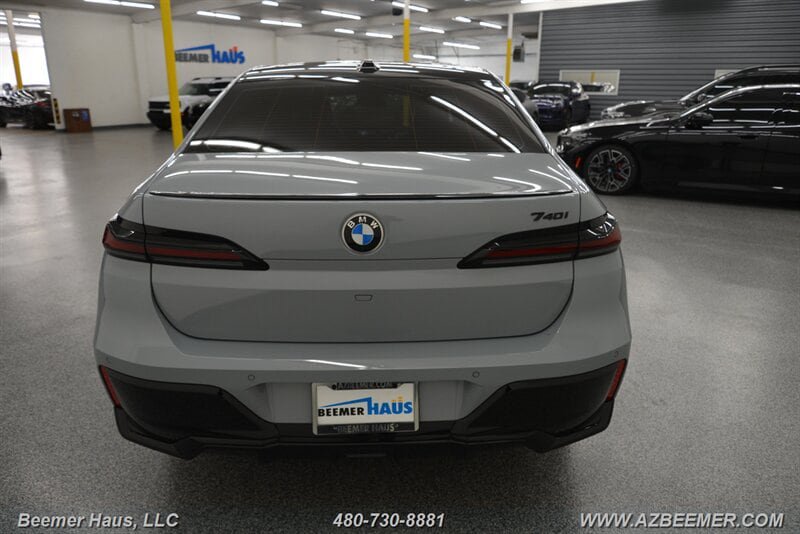 Used 2024 BMW 740i w/ M Sport Professional Package RWD image 12