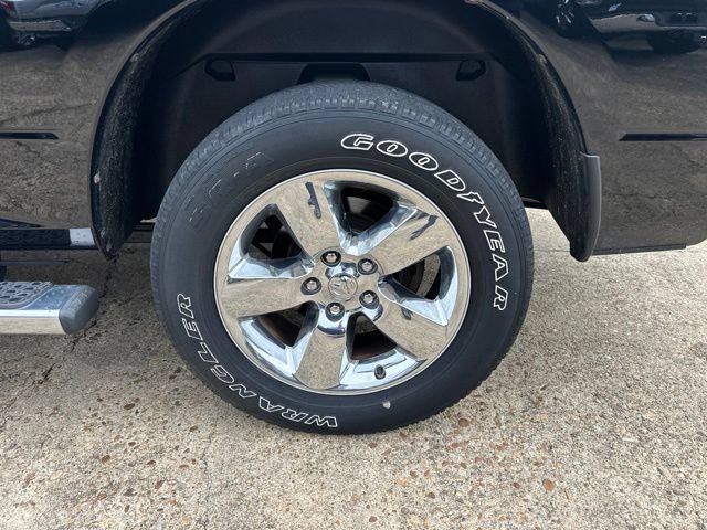 Used 2015 RAM 1500 Big Horn AWD/4WD image 34