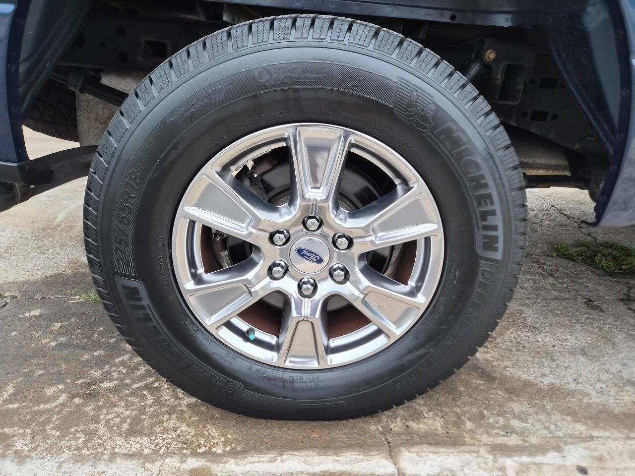 Used 2016 Ford F150 XLT w/ Equipment Group 302A Luxury AWD/4WD image 19