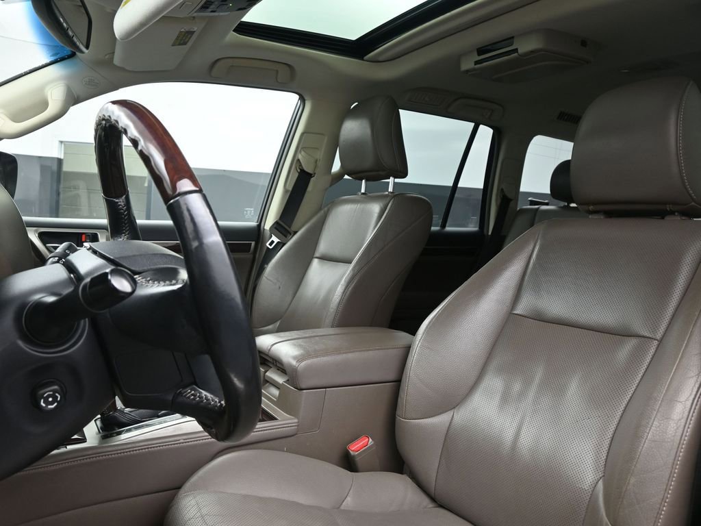 Used 2018 Lexus GX 460 Premium image 3