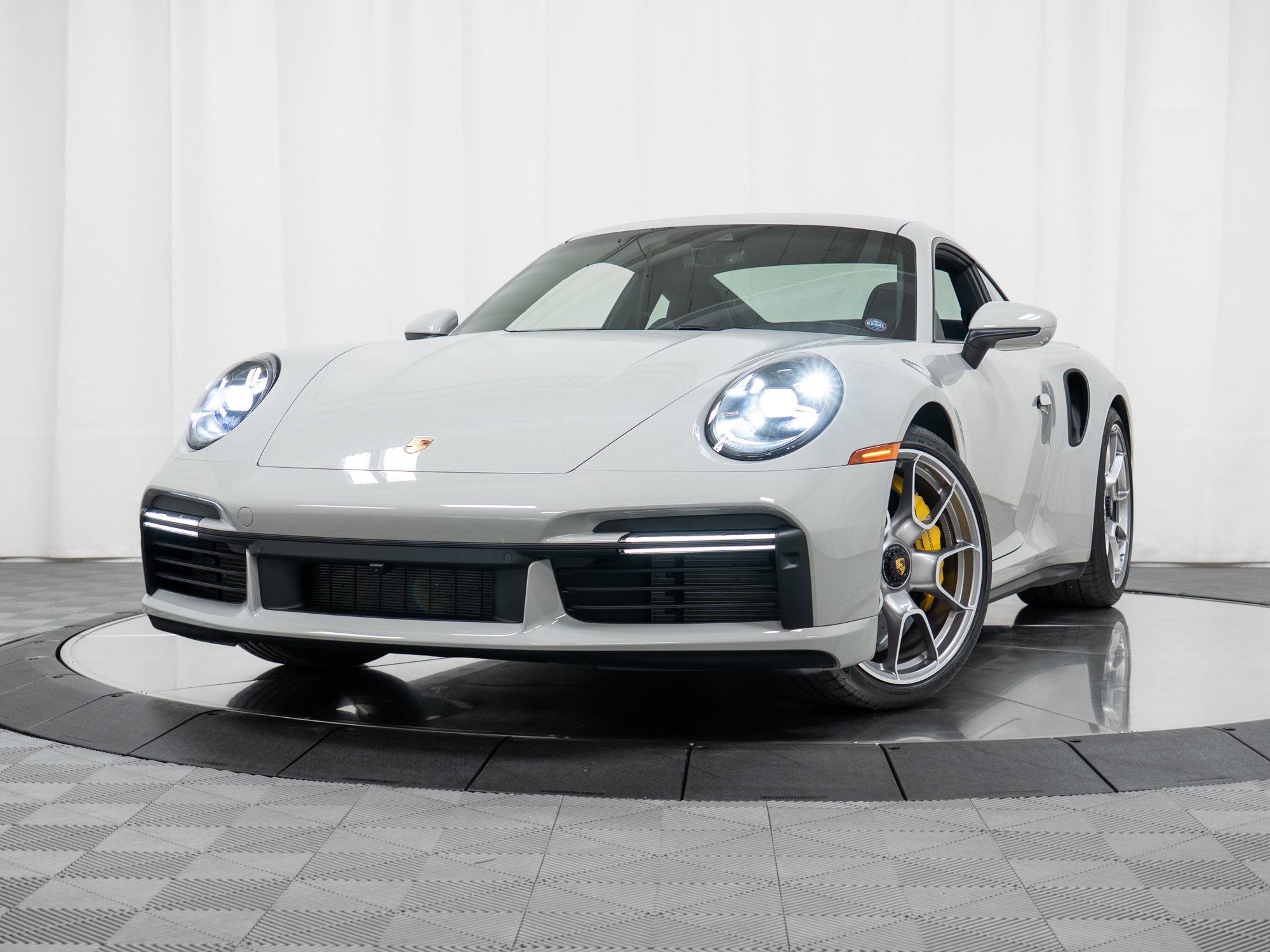 Certified 2025 Porsche 911 Turbo S AWD/4WD image 36