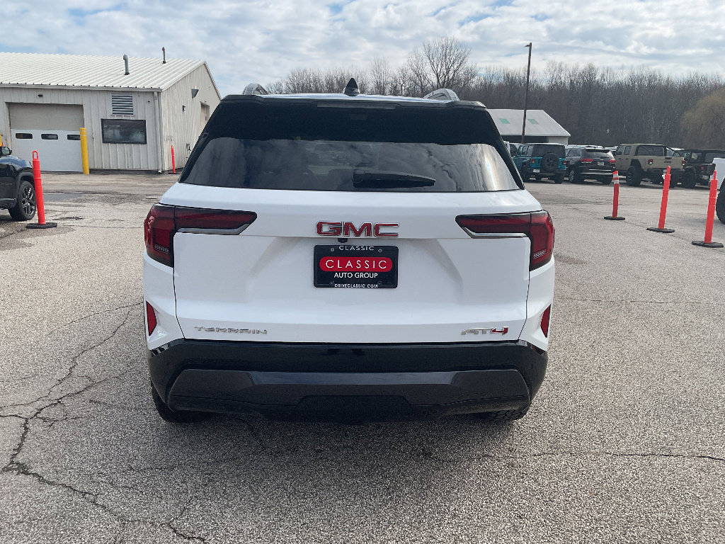 Used 2026 GMC Terrain AT4 w/ Convenience Package III image 6
