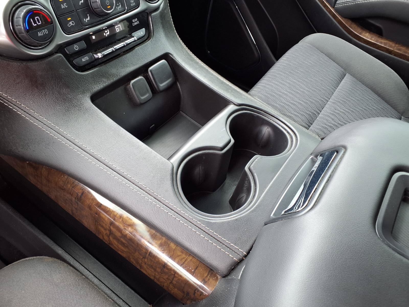 Used 2020 Chevrolet Tahoe LS RWD image 11