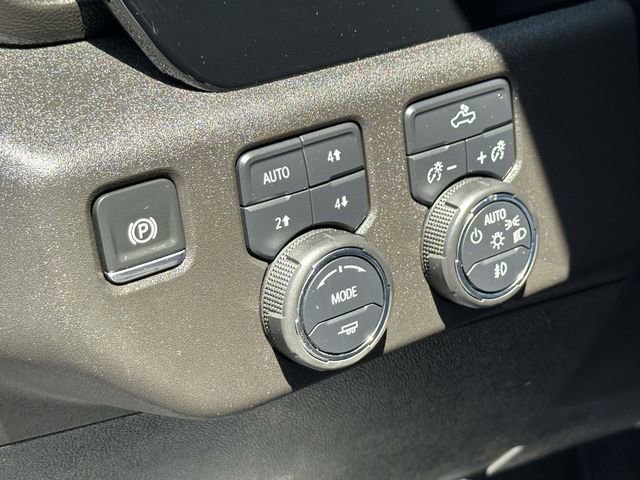 Used 2024 Chevrolet Silverado 1500 RST AWD/4WD image 15