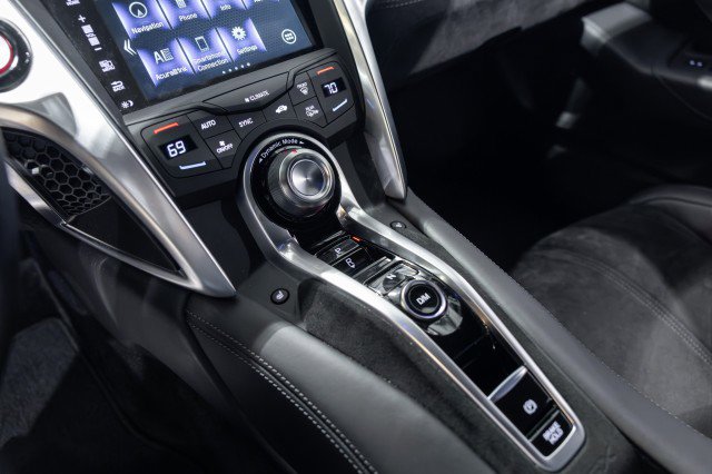 Used 2017 Acura NSX AWD/4WD image 48