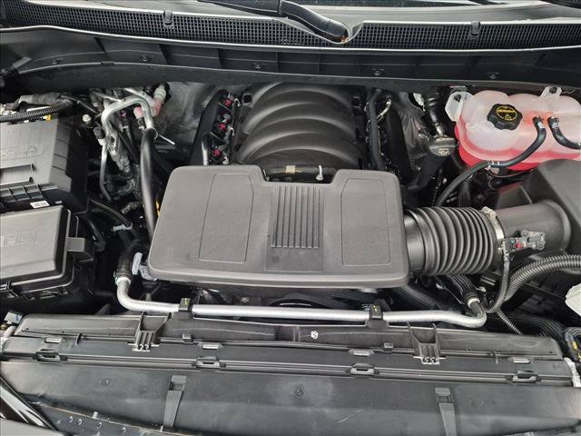 New 2026 Chevrolet Suburban LS w/ LPO, Dark Essentials Package RWD image 17