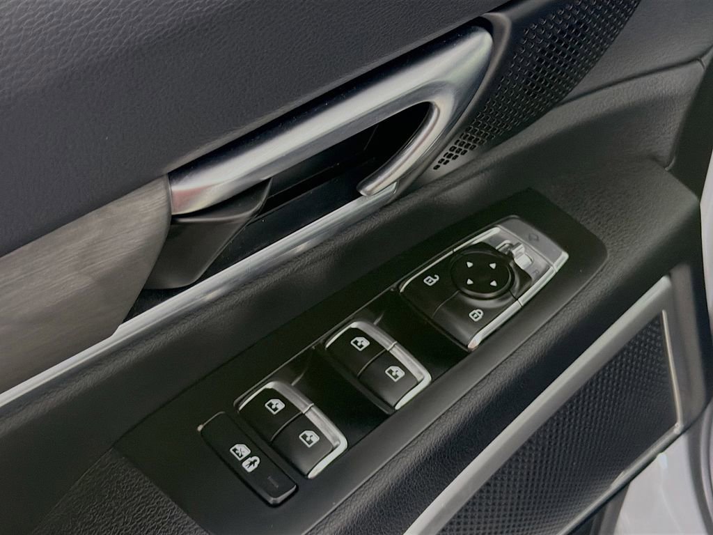 Used 2023 Kia Telluride EX X-Line image 21