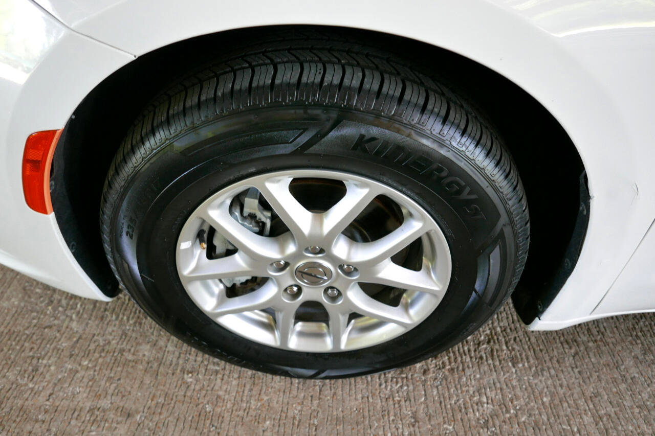 Used 2021 Chrysler Pacifica Touring-L image 25