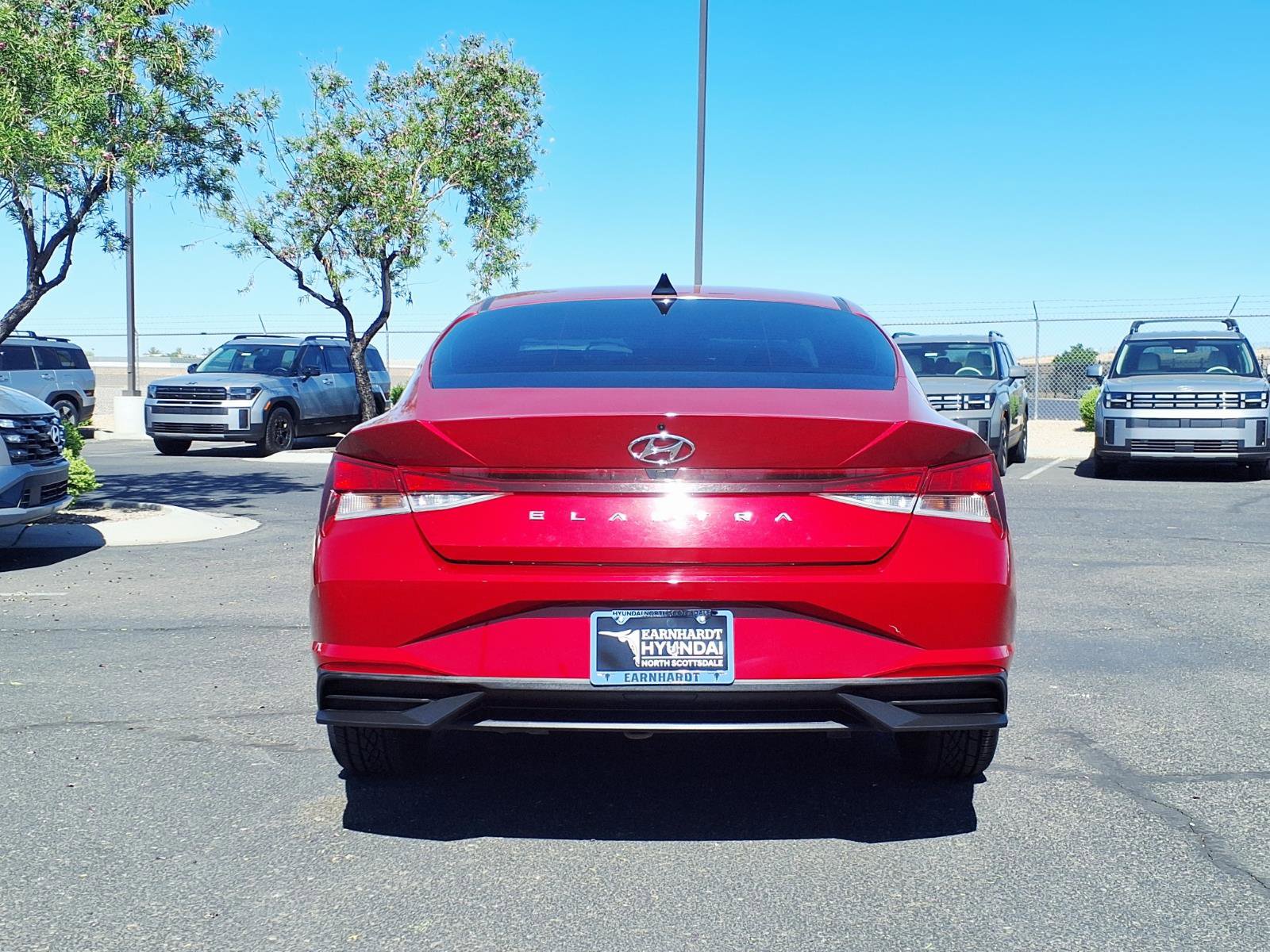 Used 2023 Hyundai Elantra SEL w/ Convenience Package FWD image 5