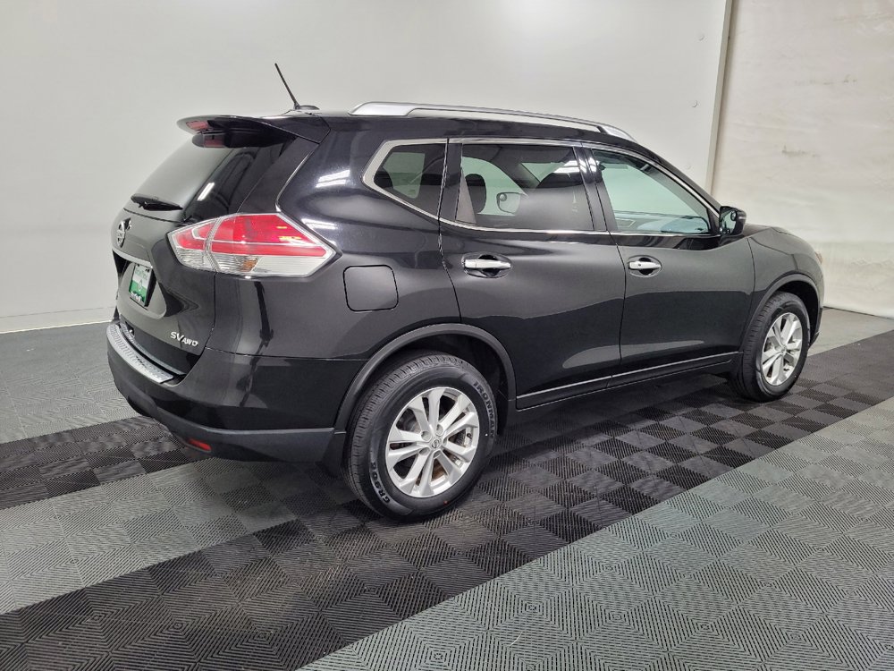 Used 2016 Nissan Rogue SV AWD/4WD image 10