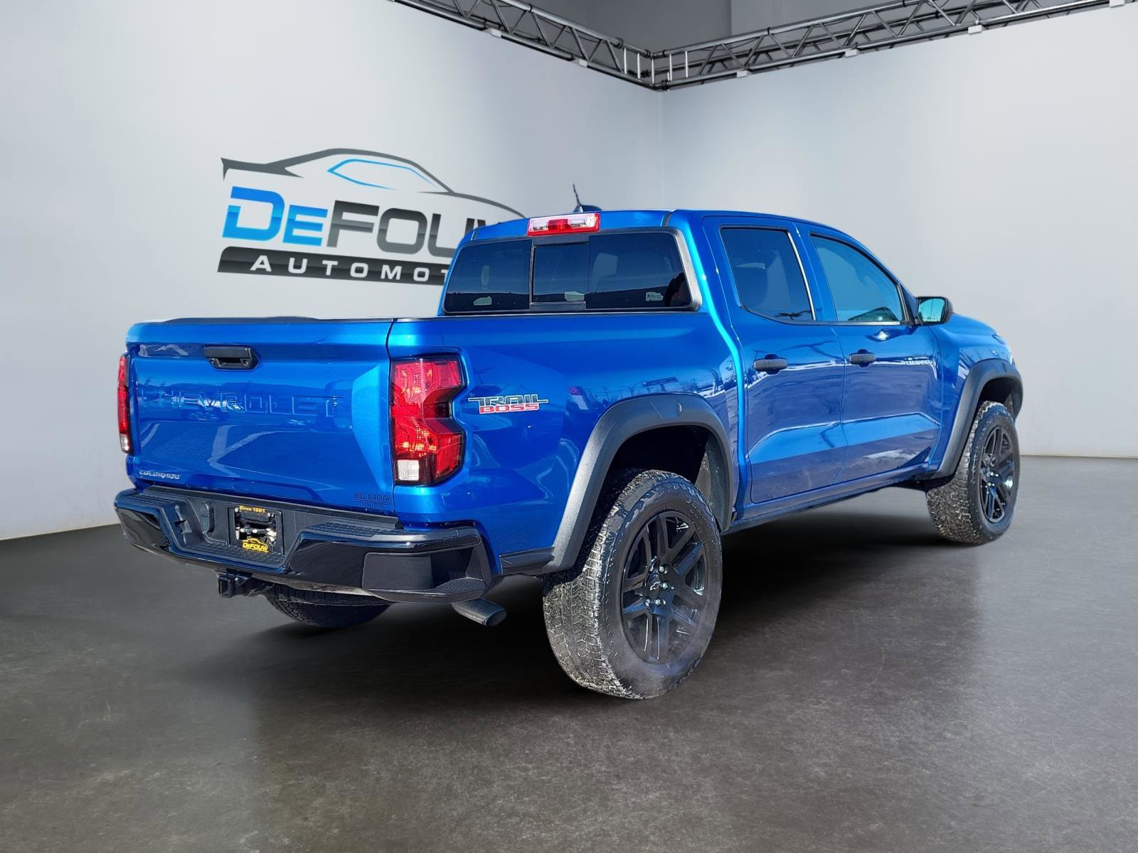 Used 2023 Chevrolet Colorado Trail Boss w/ Advanced Trailering Package image 3