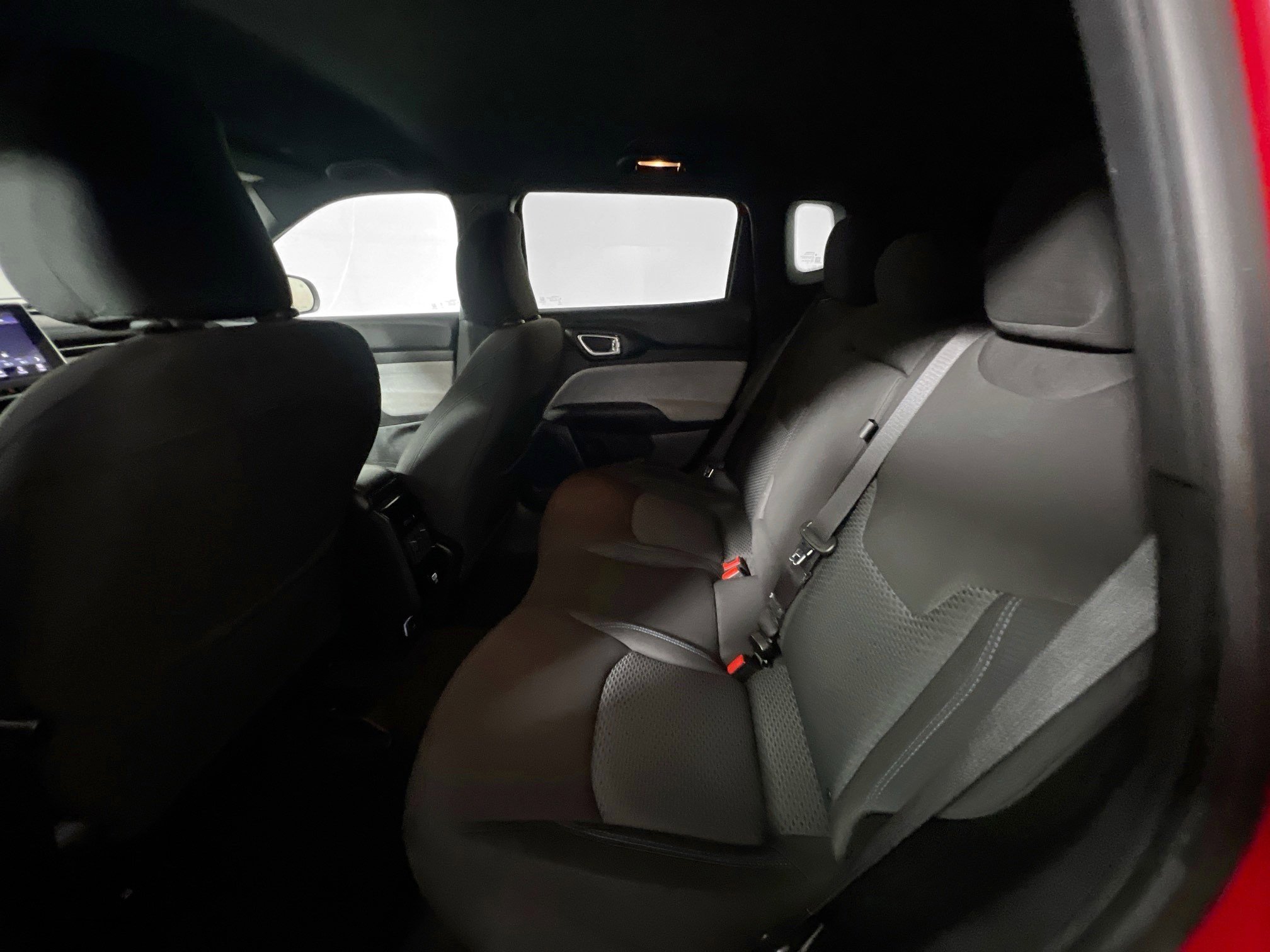 Used 2023 Jeep Compass Sport image 29