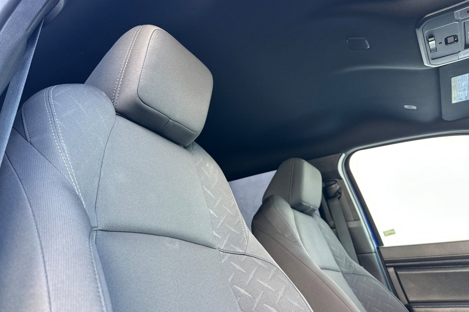 Certified 2025 Toyota Tacoma SR5 RWD image 17